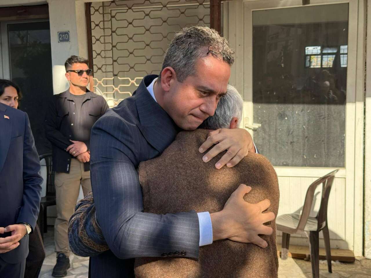 CHP’den Milas’ta Şehit Emrah Kuran’ın Ailesine Taziye Ziyareti 4